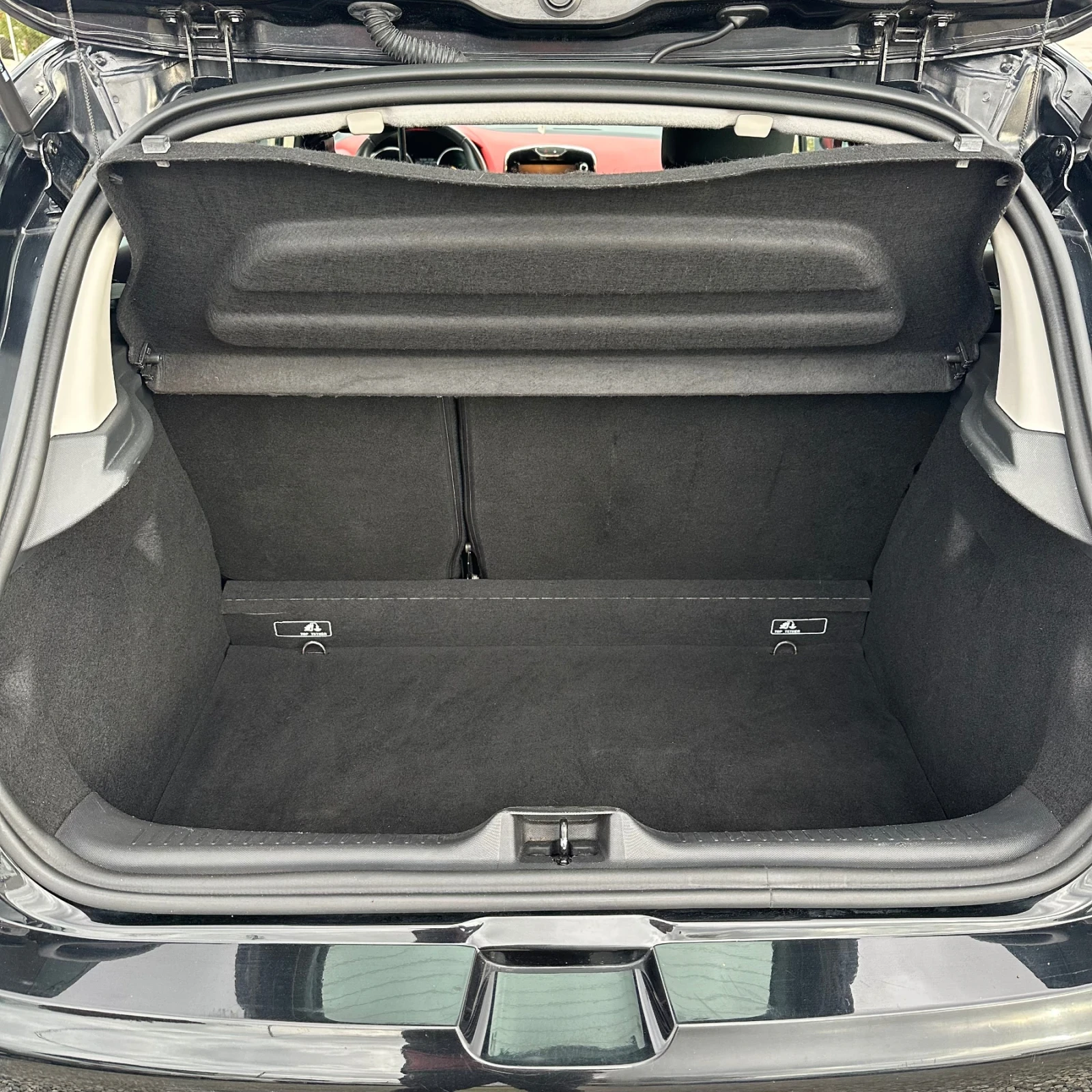Renault Clio 1.5 dci, снимка 5 - Автомобили и джипове - 56729368