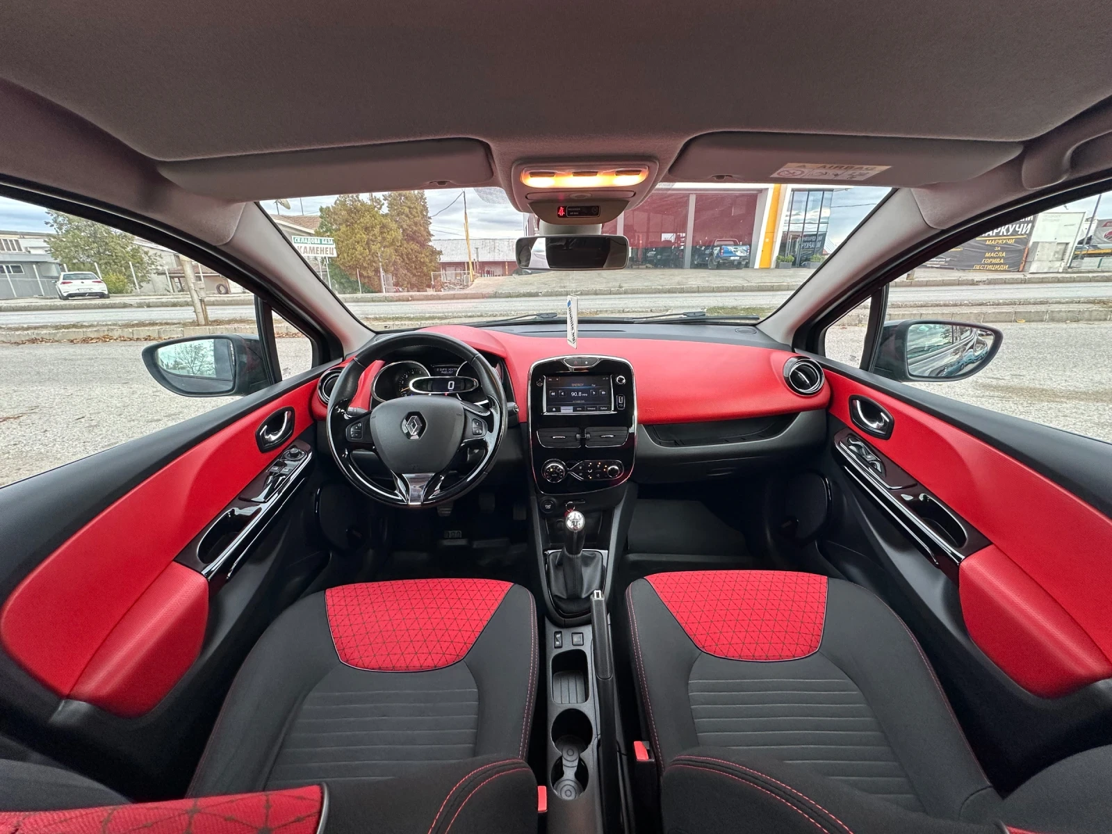 Renault Clio 1.5 dci, снимка 7 - Автомобили и джипове - 56729368