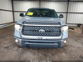 Toyota Tundra SR5 5.7 V8 , снимка 6