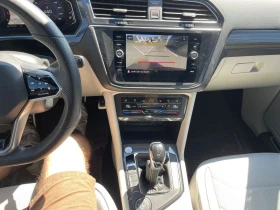 VW Tiguan Highline R-Line * * CARFAX * *   | Mobile.bg    9