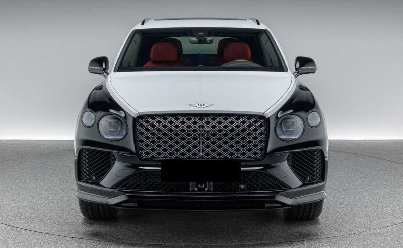 Bentley Bentayga V8/MULLINER/LONG/DUO TONE/CARBON/4 SEATS/NAIM/ TV/, снимка 2 - Автомобили и джипове - 46353591