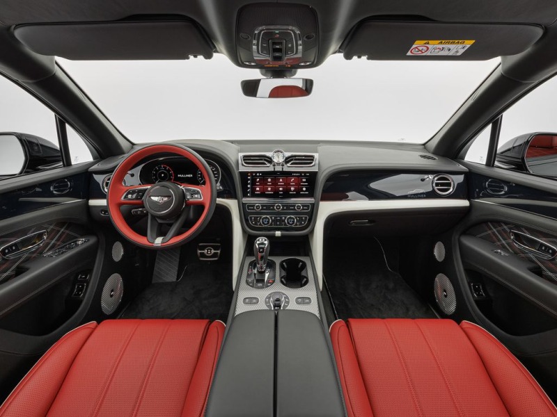 Bentley Bentayga V8/MULLINER/LONG/DUO TONE/CARBON/4 SEATS/NAIM/ TV/, снимка 13 - Автомобили и джипове - 46353591