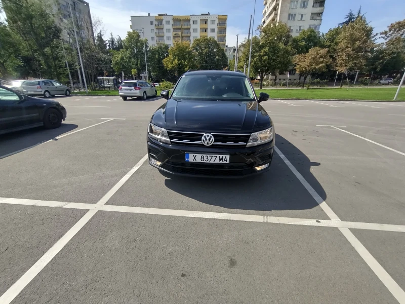 VW Tiguan 2.0 TDI, снимка 5 - Автомобили и джипове - 48998499