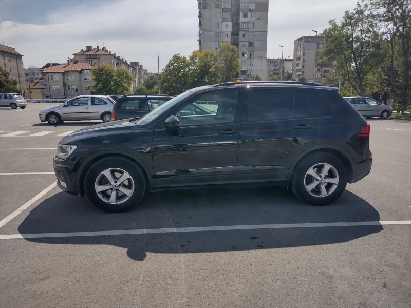 VW Tiguan 2.0 TDI, снимка 7 - Автомобили и джипове - 48998499