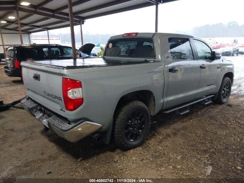 Toyota Tundra SR5 5.7 V8 , снимка 3 - Автомобили и джипове - 49268823