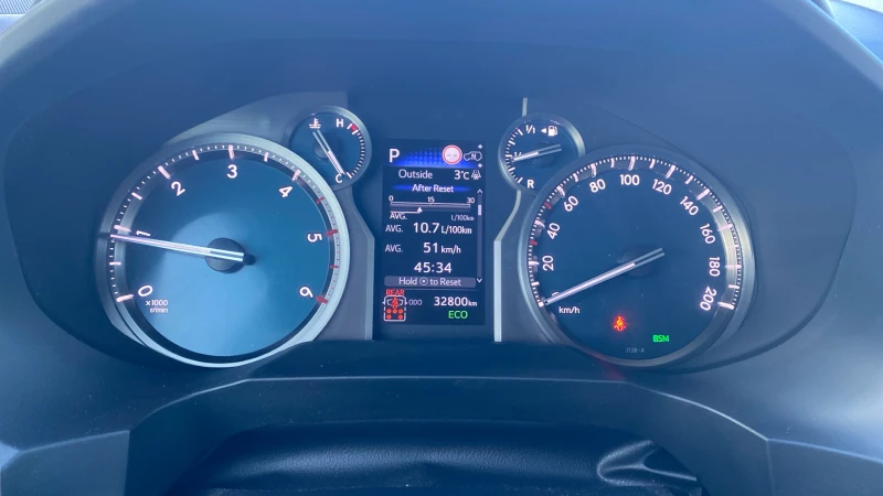 Toyota Land cruiser 150 2.8 D Black Edition, снимка 11 - Автомобили и джипове - 52846605