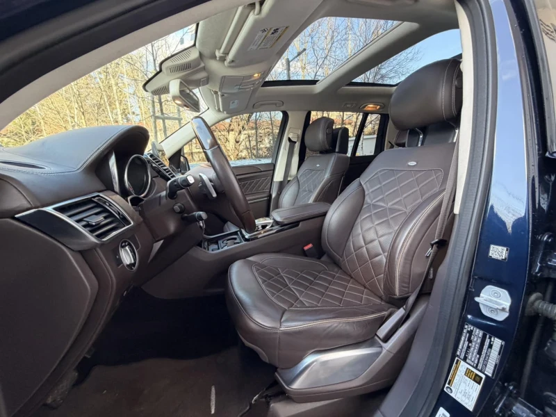 Mercedes-Benz GLS 500 AMG LINE / 80000км, снимка 10 - Автомобили и джипове - 52937320
