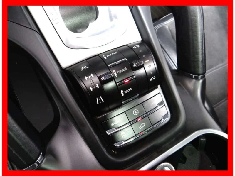 Porsche Cayenne * GTS AWD * NAVI/LEATHER/PANO ROOF/BLUETOOTH/LOADE, снимка 15 - Автомобили и джипове - 53540706