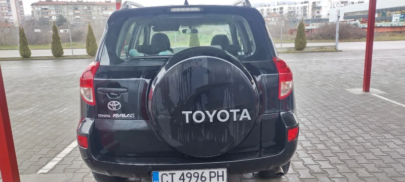 Toyota Rav4 2.2 D4D 136к.с., снимка 10 - Автомобили и джипове - 53565901