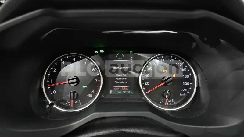 Toyota Rav4 LANE ASSIST* BLIND SPOT* КАМЕРА* ПОДГРЕВИ* , снимка 7 - Автомобили и джипове - 54133704