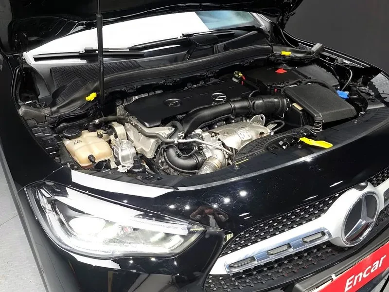 Mercedes-Benz GLA 250 4Matic, снимка 6 - Автомобили и джипове - 55717104