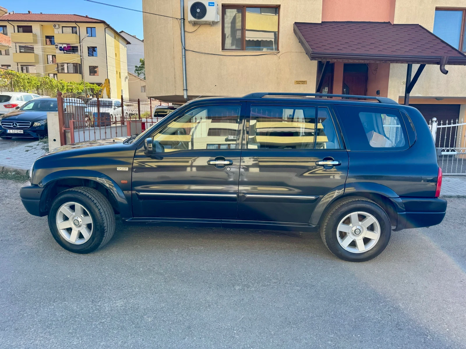 Suzuki Grand vitara XL 2.7 V6 LPG - изображение 4