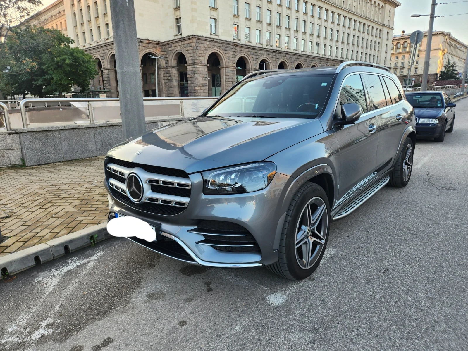 Mercedes-Benz GLS 400 AMG, MASSAGE, HEADUP, парно, 4MATIC - изображение 2