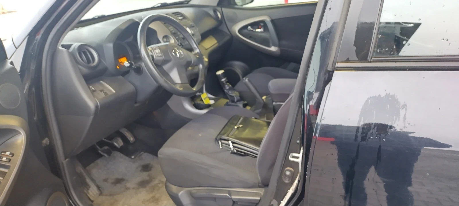 Toyota Rav4 2.2 D4D 136к.с. - изображение 3