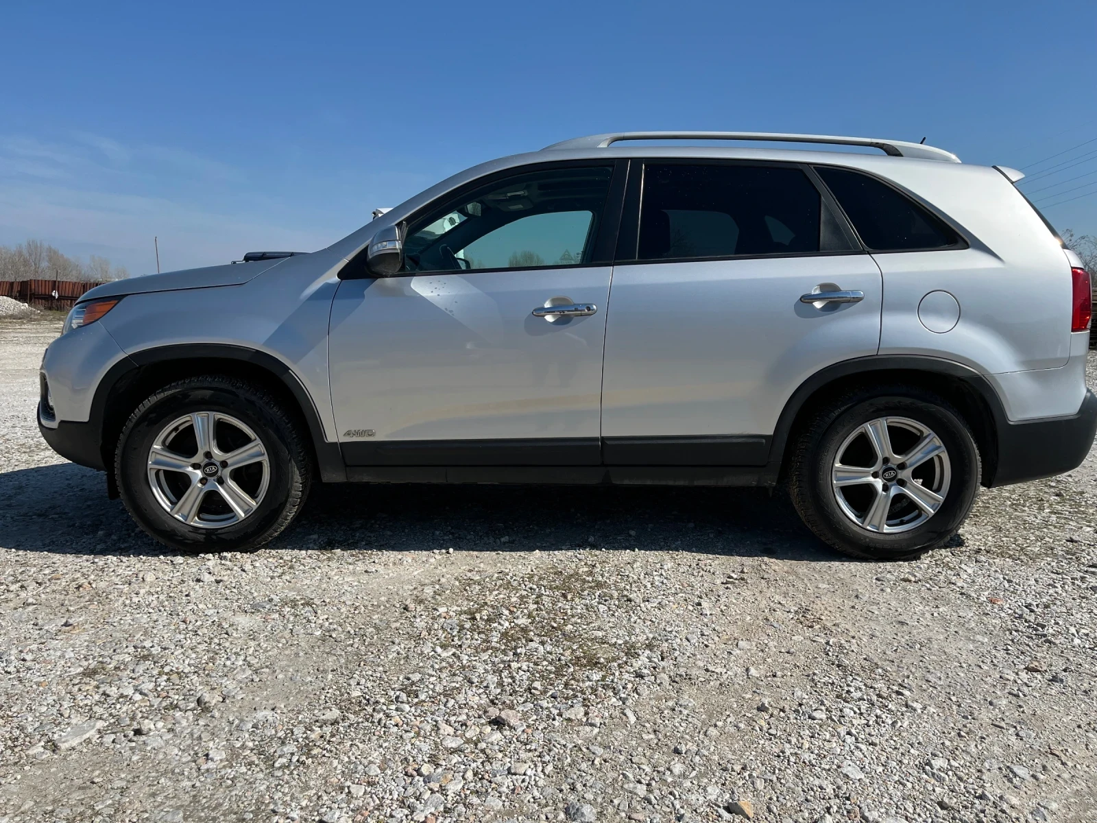 Kia Sorento, снимка 7 - Автомобили и джипове - 53734940
