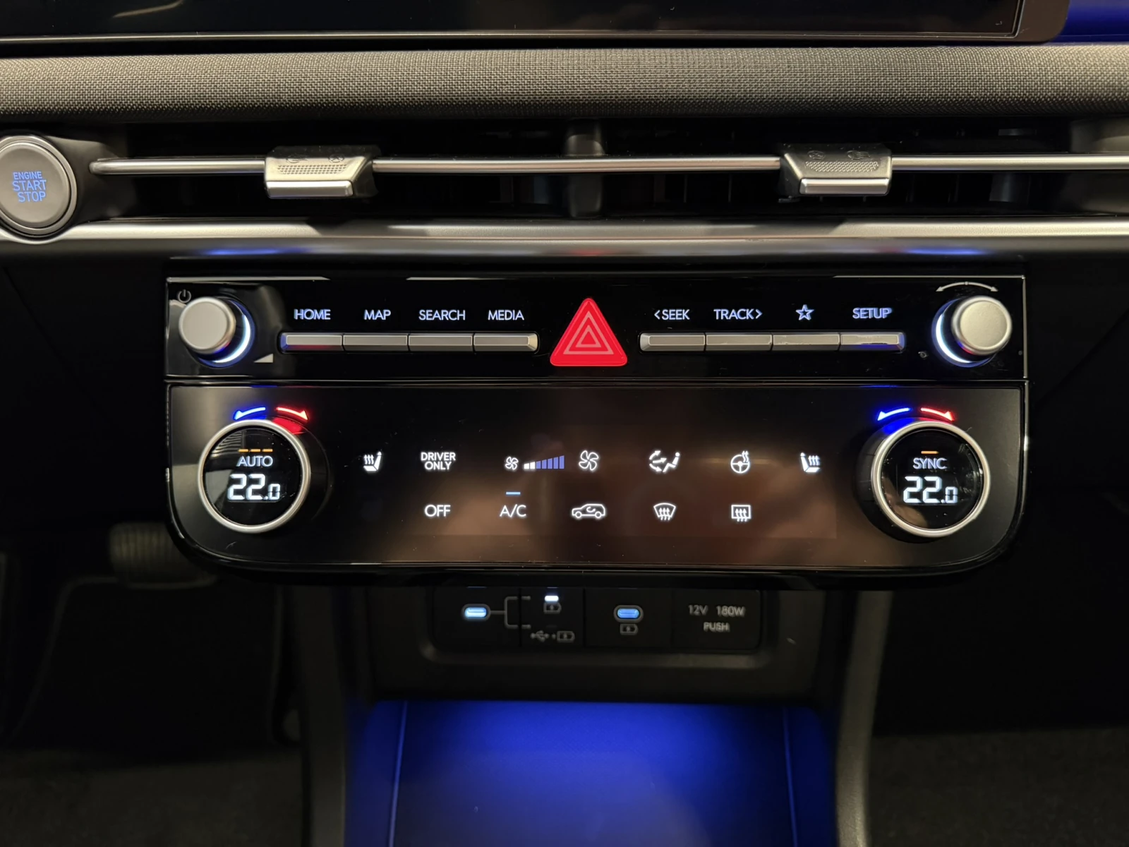 Hyundai Tucson FL PREMIUM 20th ANNIVERSARY Hybrid, снимка 14 - Автомобили и джипове - 54262630