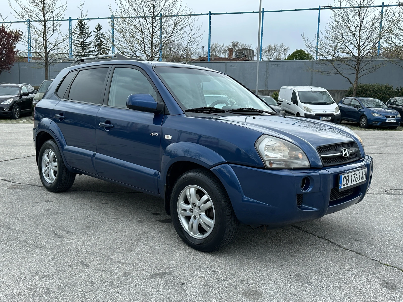 Hyundai Tucson 2, 0 дизел/Кожа, снимка 6 - Автомобили и джипове - 54291107