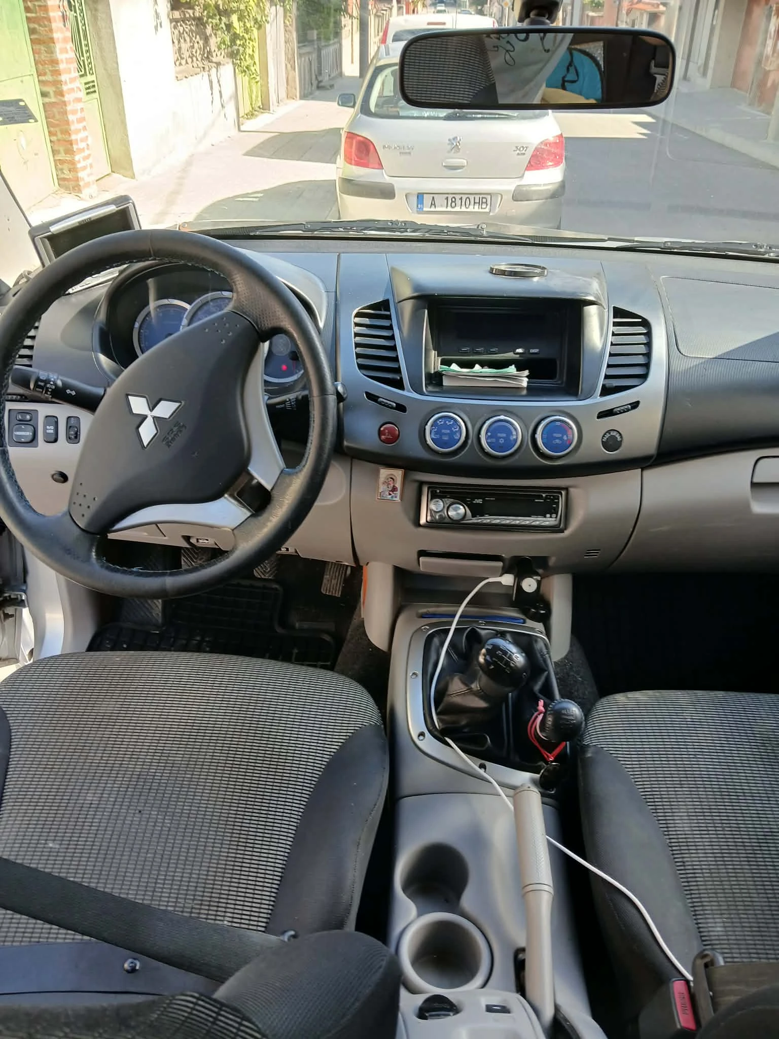 Mitsubishi L200 | Mobile.bg � ����������� 3