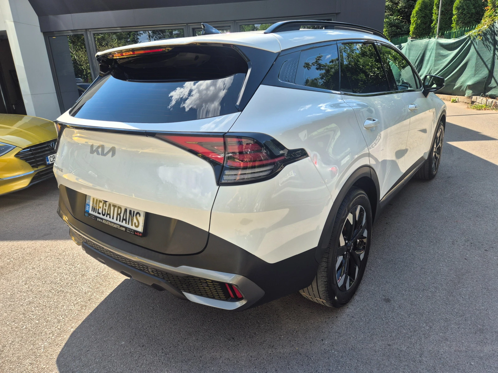 Kia Sportage Noblesse Gravity 1.6 T 180 к.с. 4x2 наличен в БГ, снимка 3 - Автомобили и джипове - 56103693