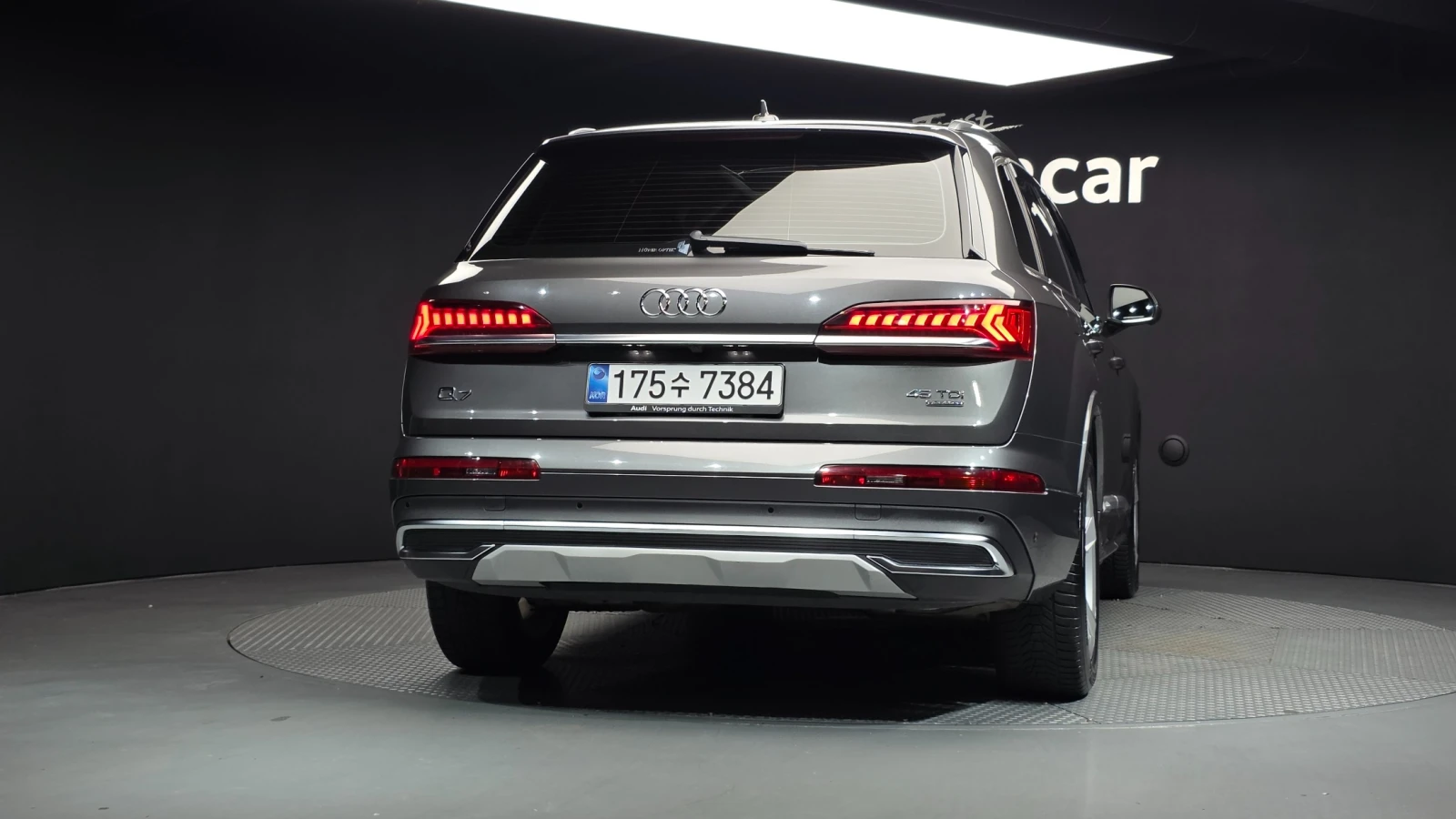 Audi Q7 45 TDI quattro, снимка 4 - Автомобили и джипове - 56325044