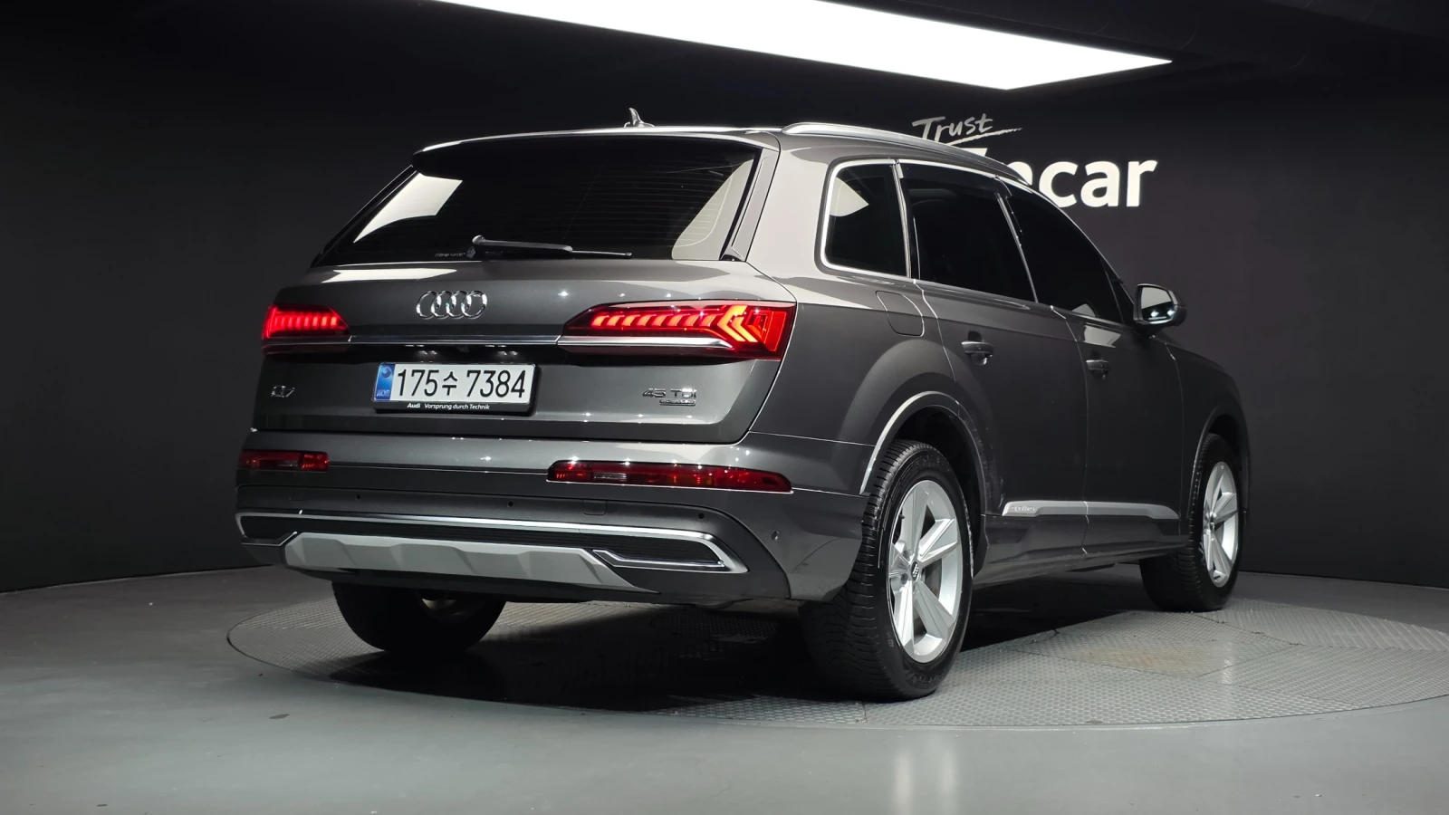 Audi Q7 45 TDI quattro, снимка 2 - Автомобили и джипове - 56325044