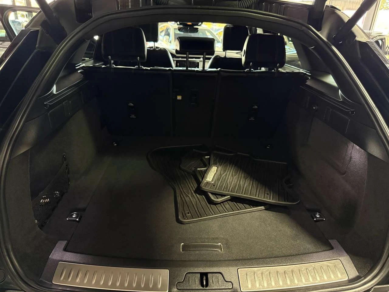 Land Rover Range Rover Velar P250 S, снимка 15 - Автомобили и джипове - 56706732