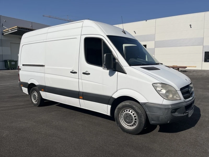 Mercedes-Benz Sprinter 210, снимка 1 - Бусове и автобуси - 46619748