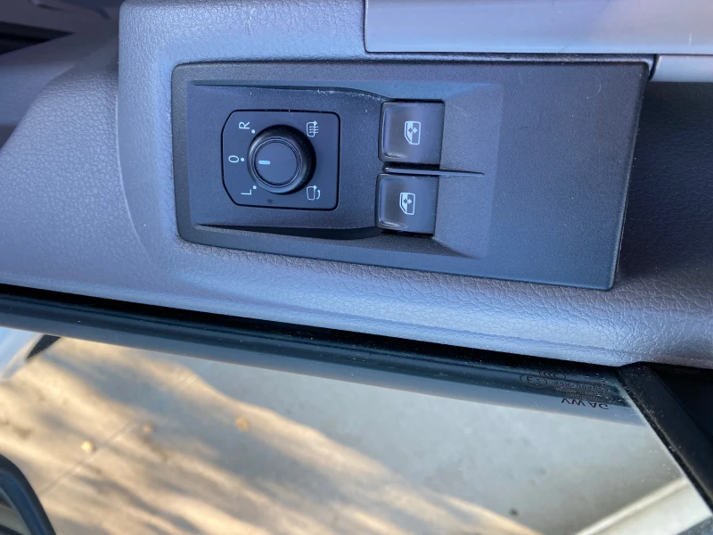 VW Crafter, снимка 12 - Бусове и автобуси - 52534099