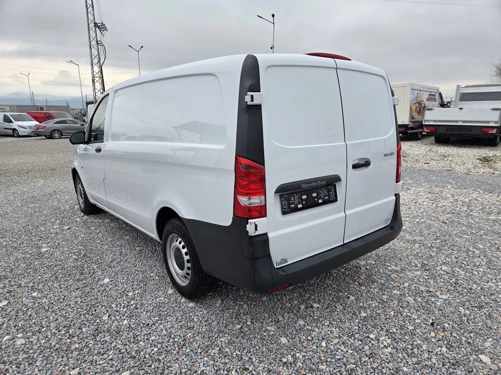 Mercedes-Benz Vito 114 CDI, Автоматик, Клима, Нави - изображение 3