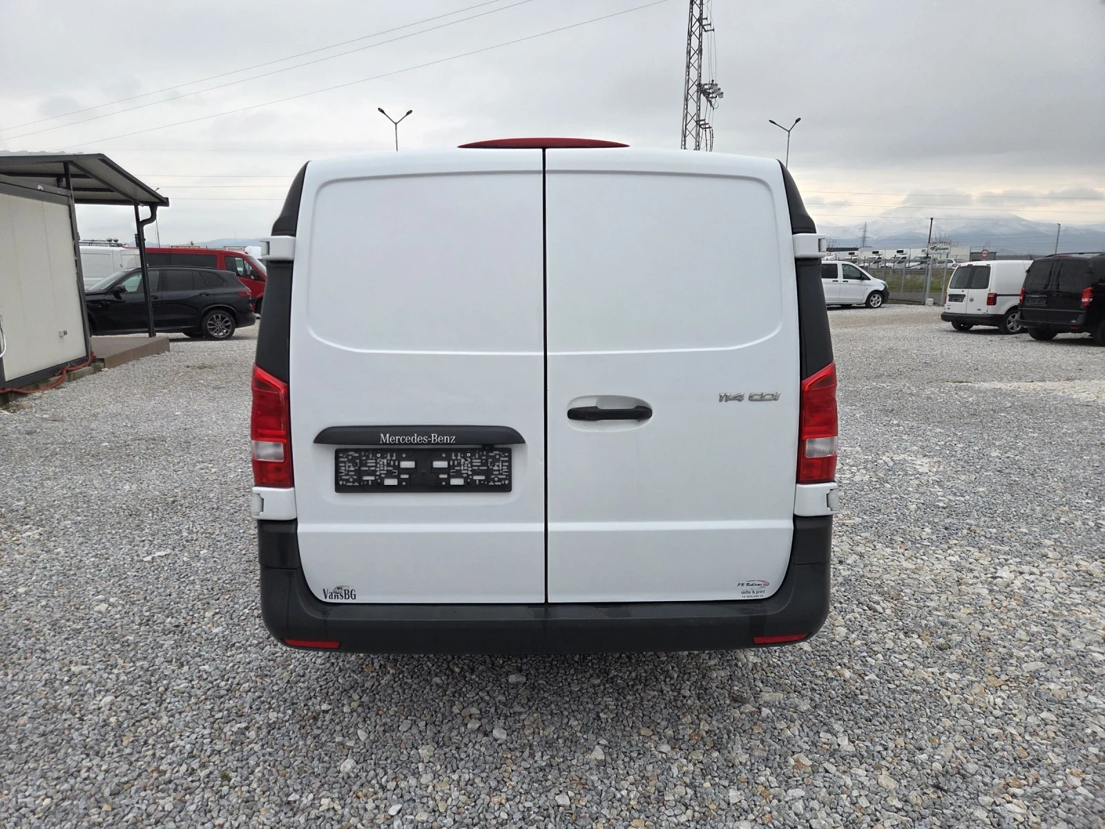 Mercedes-Benz Vito 114 CDI, Автоматик, Клима, Нави - изображение 4