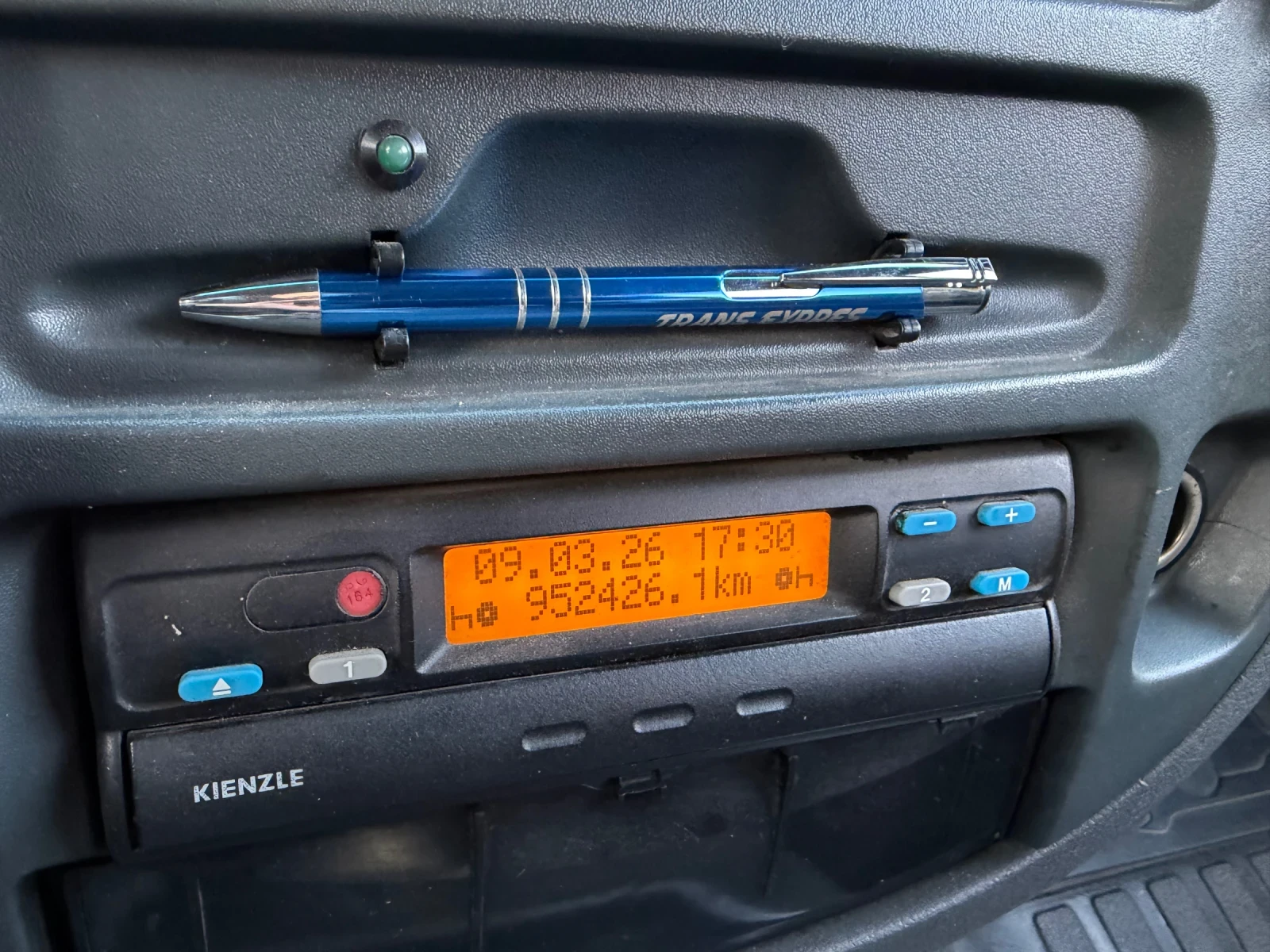 Mercedes-Benz Sprinter 413, снимка 10 - Бусове и автобуси - 53776798