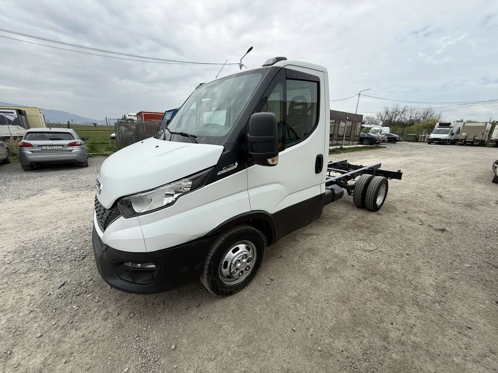 Iveco Daily 35-140 Himatic, снимка 9 - Бусове и автобуси - 54215971