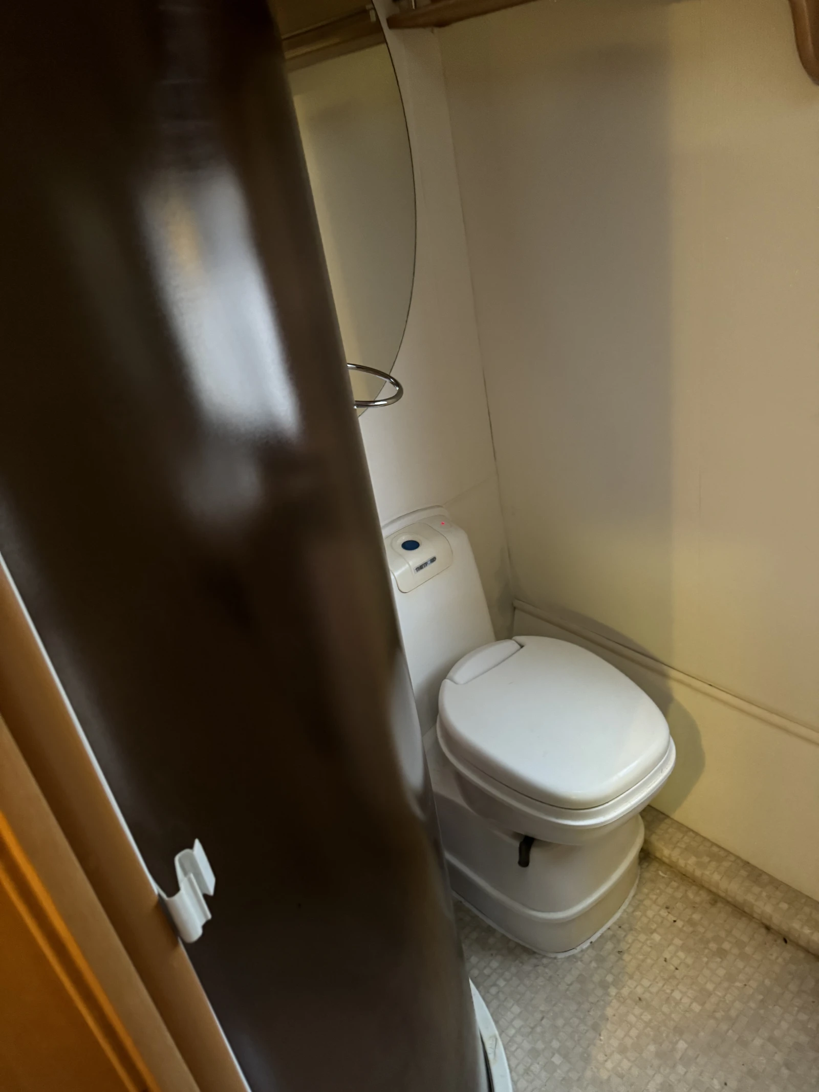  Swift Challenger | Mobile.bg   13