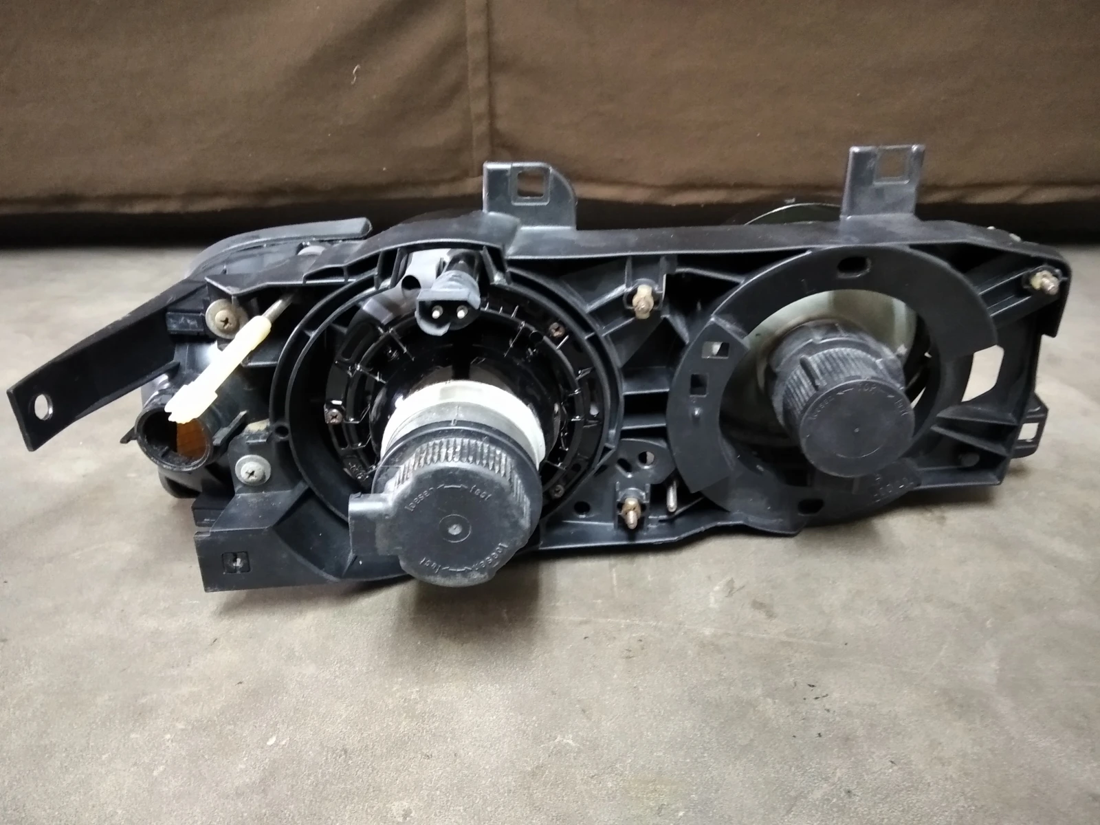 ������ ��� ��� ���� ����� ������� BMW E32 E34 BOSCH HELLA Black Smoked  | Mobile.bg � ����������� 4