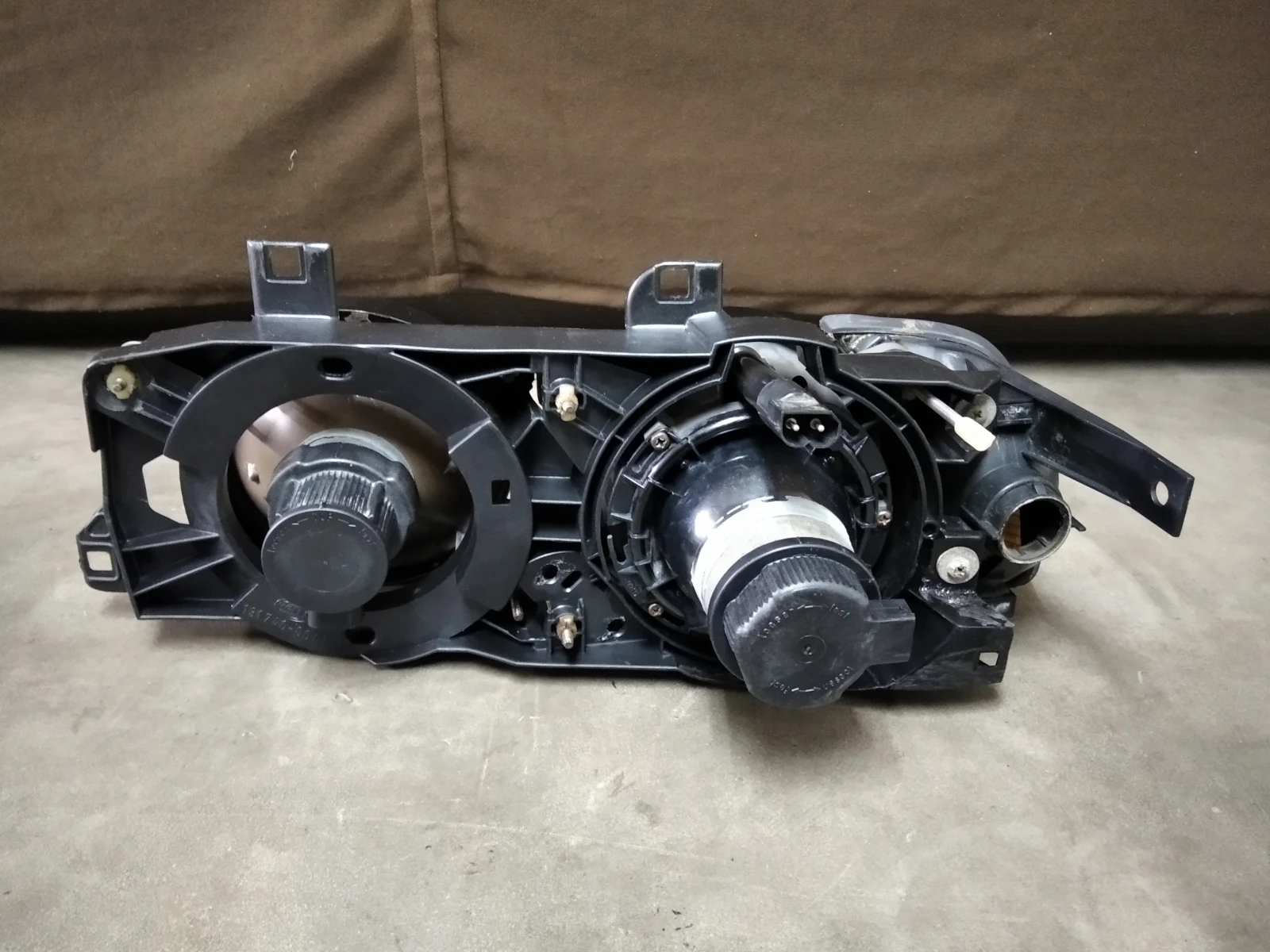 ������ ��� ��� ���� ����� ������� BMW E32 E34 BOSCH HELLA Black Smoked  | Mobile.bg � ����������� 6