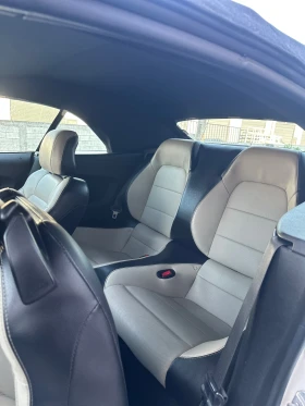 Ford Mustang 2.3 Premium, снимка 10