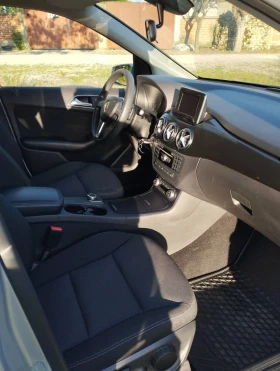 Mercedes-Benz B 200, снимка 4