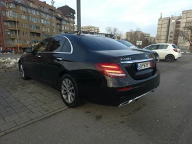 Mercedes-Benz E 220 AMG/DIGIATL/CAM/AMBI/CAR PLAY/ПОДГРЕВ - 46999 лв. - 95366727 | Car24.bg