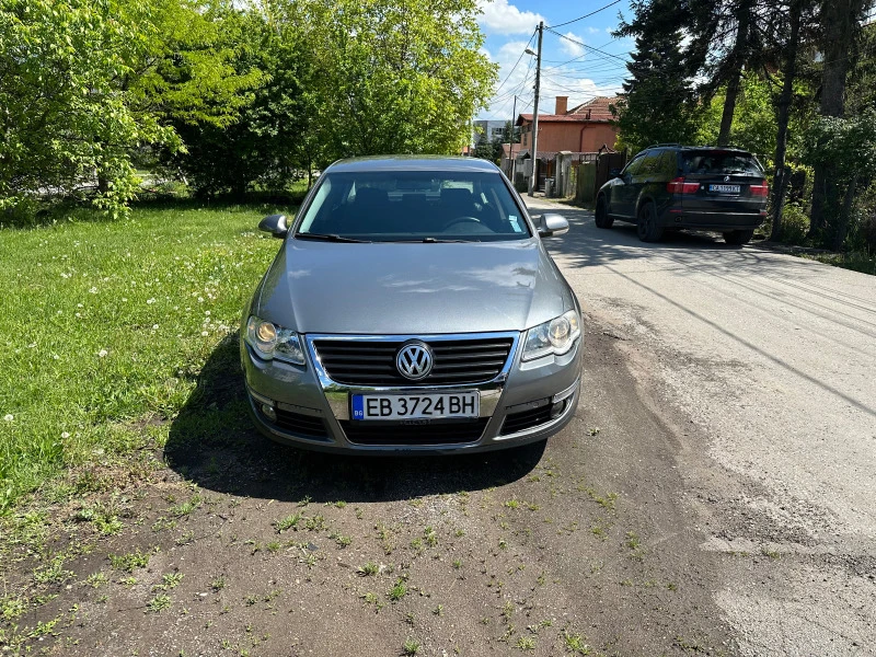 VW Passat 2.0 TDI, снимка 2 - Автомобили и джипове - 48056332