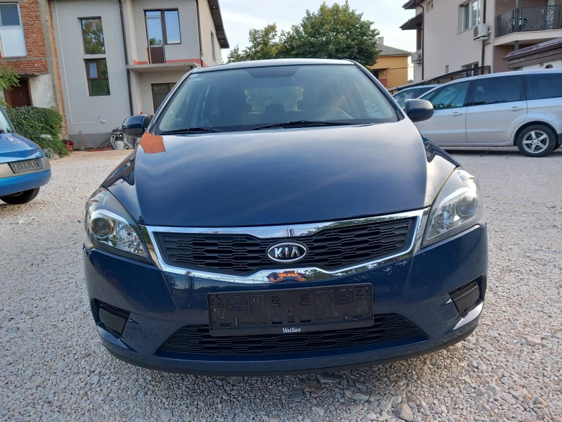 Kia Ceed 1.4i Клима Face, снимка 1 - Автомобили и джипове - 46947657