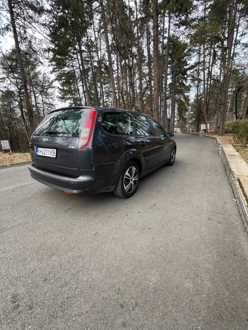 Ford Focus 1.6tdci, снимка 5 - Автомобили и джипове - 48212107