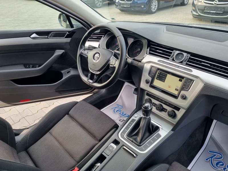 VW Passat 2.0TDi-150кс СЕРВИЗНА ИСТОРИЯ в VW! EURO 6B, снимка 13 - Автомобили и джипове - 49546359