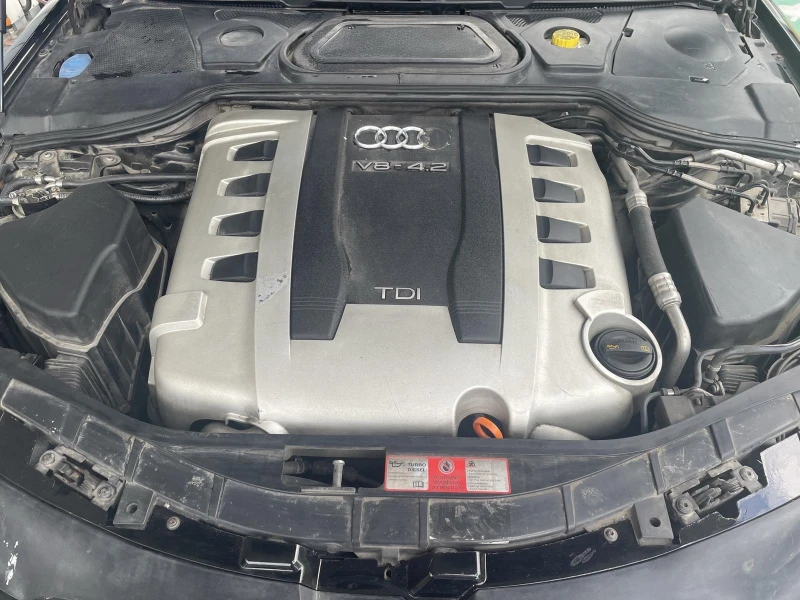 Audi A8 4.2 TDI V8 Biturbo Quattro, снимка 11 - Автомобили и джипове - 51181012