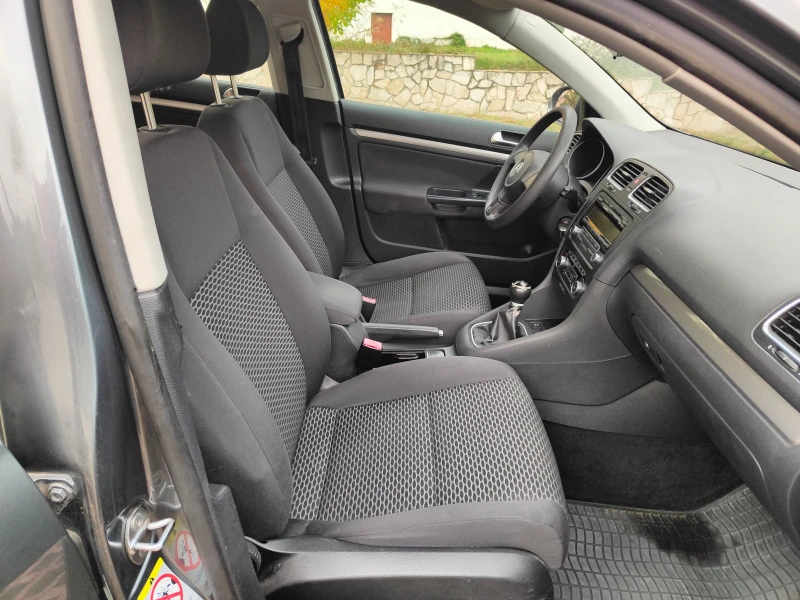 VW Golf GOLF 6 * 1.6 TDI * КЛИМАТРОНИК * , снимка 14 - Автомобили и джипове - 52003186
