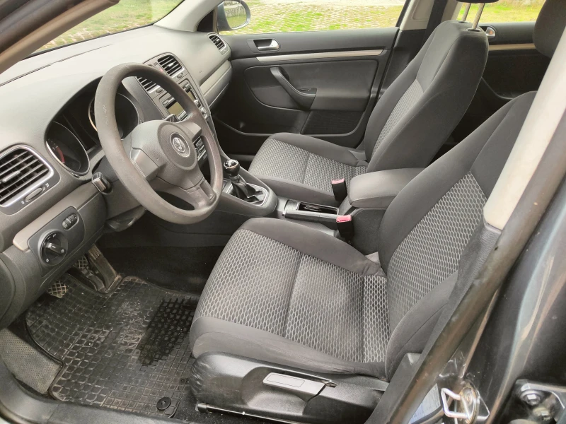 VW Golf GOLF 6 * 1.6 TDI * КЛИМАТРОНИК * , снимка 15 - Автомобили и джипове - 52003186