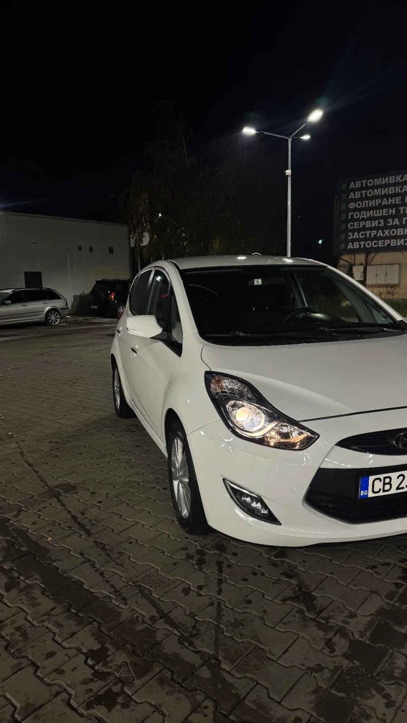 Hyundai Ix20, снимка 6 - Автомобили и джипове - 52528624