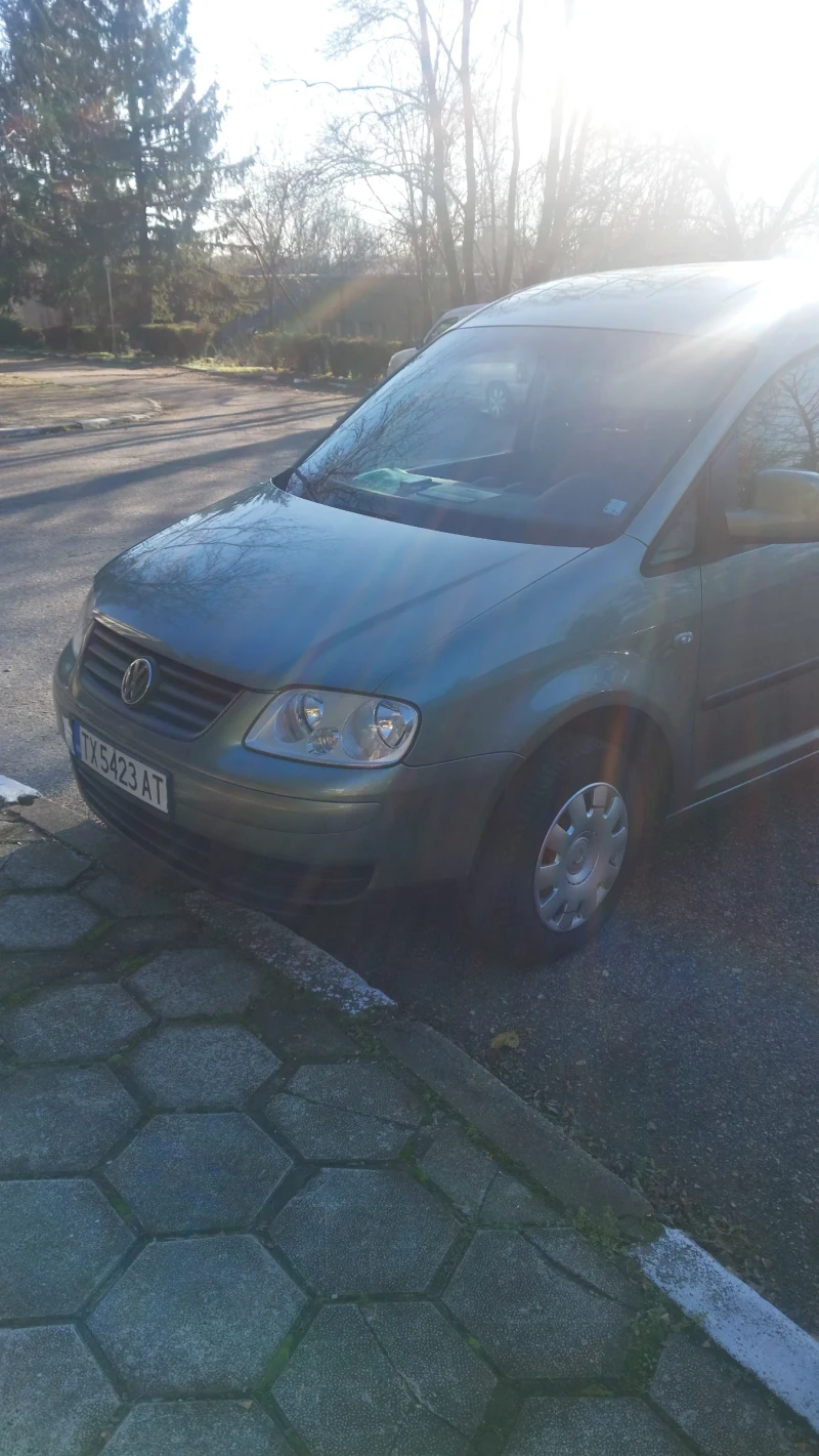 VW Caddy, снимка 2 - Автомобили и джипове - 52842325