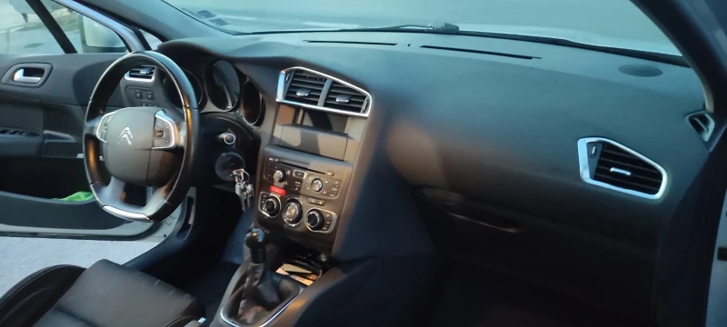 Citroen C4, снимка 12 - Автомобили и джипове - 53139634