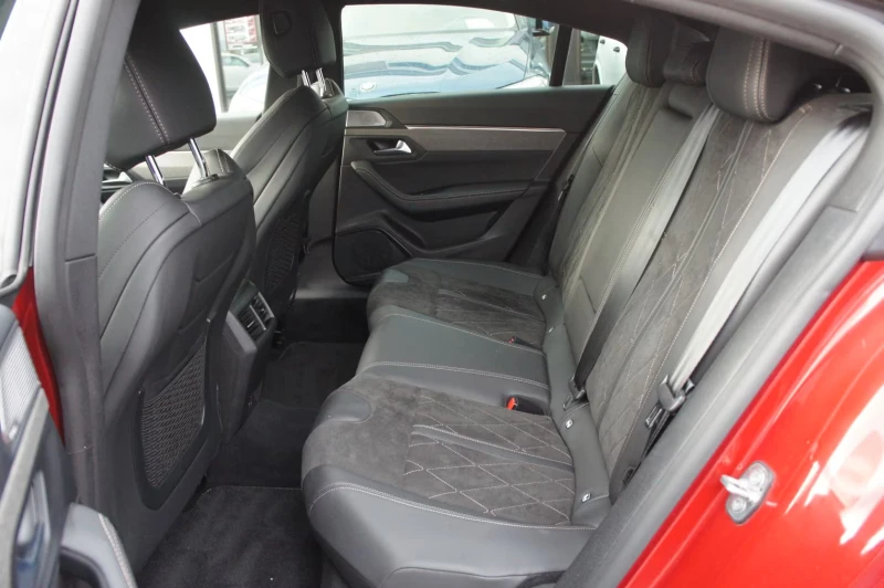 Peugeot 508 1.6PHEV/225HP/GT/ACC/CAM/DIGITAL/LED/AMBI/971v, снимка 12 - Автомобили и джипове - 53563748