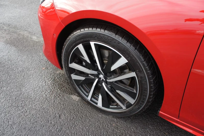 Peugeot 508 1.6PHEV/225HP/GT/ACC/CAM/DIGITAL/LED/AMBI/971v, снимка 5 - Автомобили и джипове - 53563748